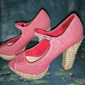 Women's AMERICAN RAG Light Red / Pink Heels Size 7